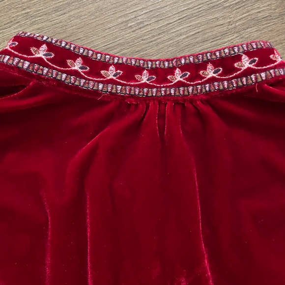 BBWM Woman Velvet Long Sleeve Blouse. - Picture 7 of 15